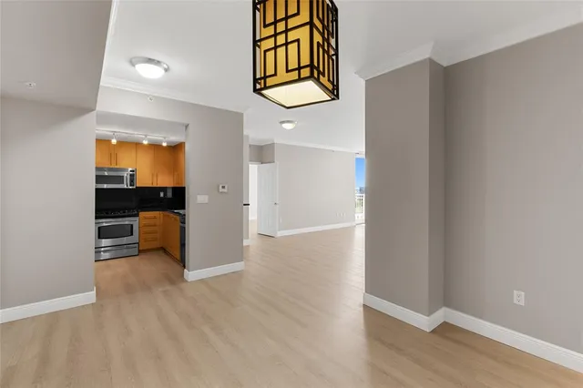 $3,200 | 511 Southeast 5th Avenue, Unit 910, Fort Lauderdale, FL 33301