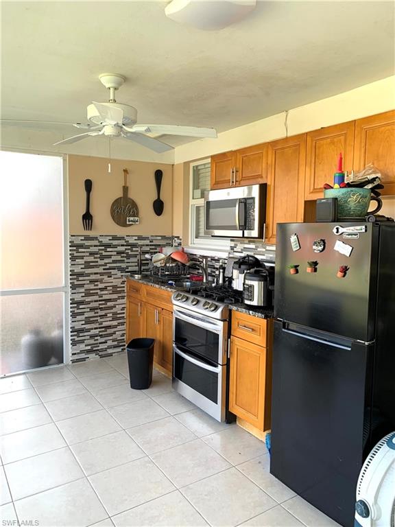 4401 20th Place Southwest Naples, FL 34116 - Photo 10 of 13 Gallery Image 10
