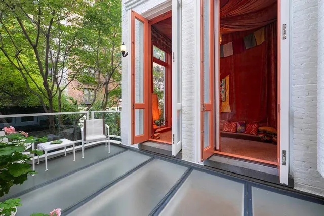 $9,950,000 | 138 West 82nd Street | Upper West Side