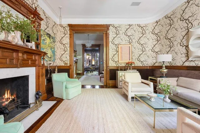 $9,950,000 | 138 West 82nd Street | Upper West Side