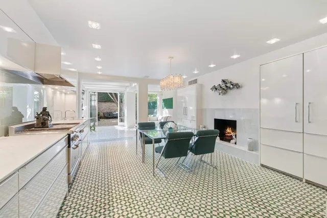 $9,950,000 | 138 West 82nd Street | Upper West Side