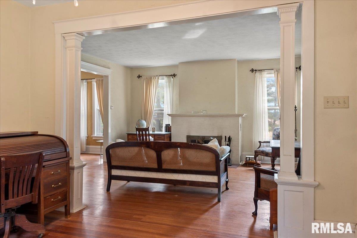 3724 Stone Road Springfield, IL 62707 - Photo 8 of 55