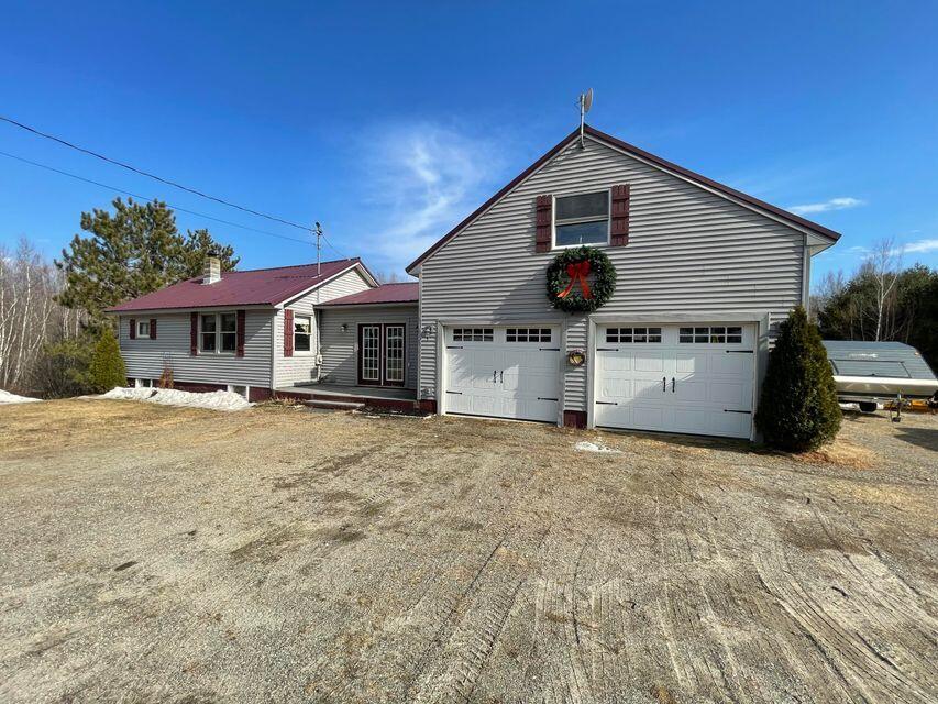282 South Chester Road Lincoln, ME 04457 - Photo 1 of 25 1