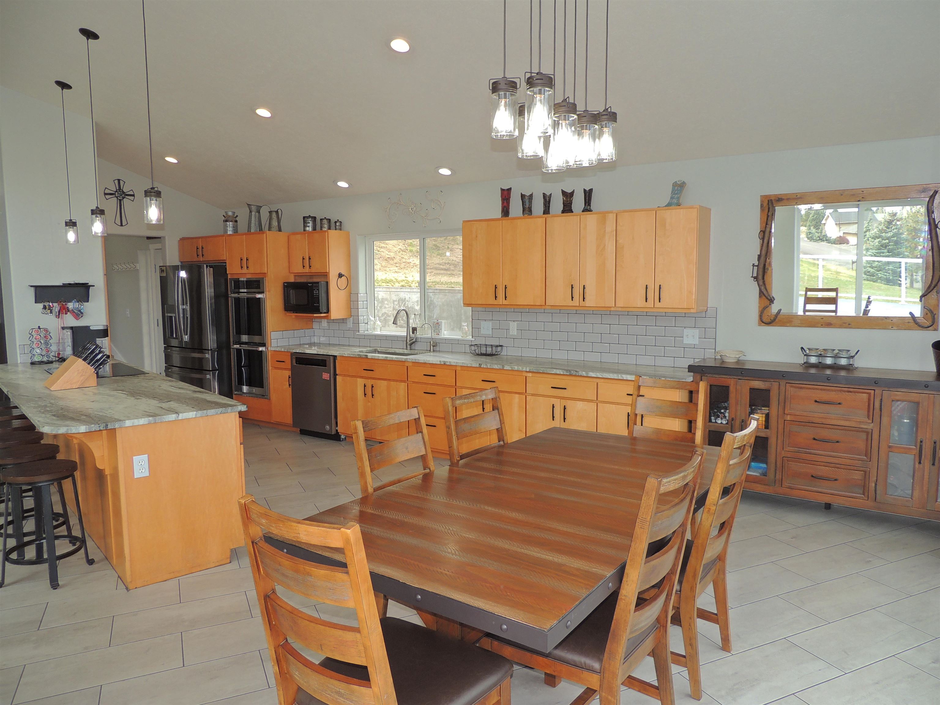 16540-16548 Whitelaw Road East Wilbur, WA 99185 - Photo 18 of 46