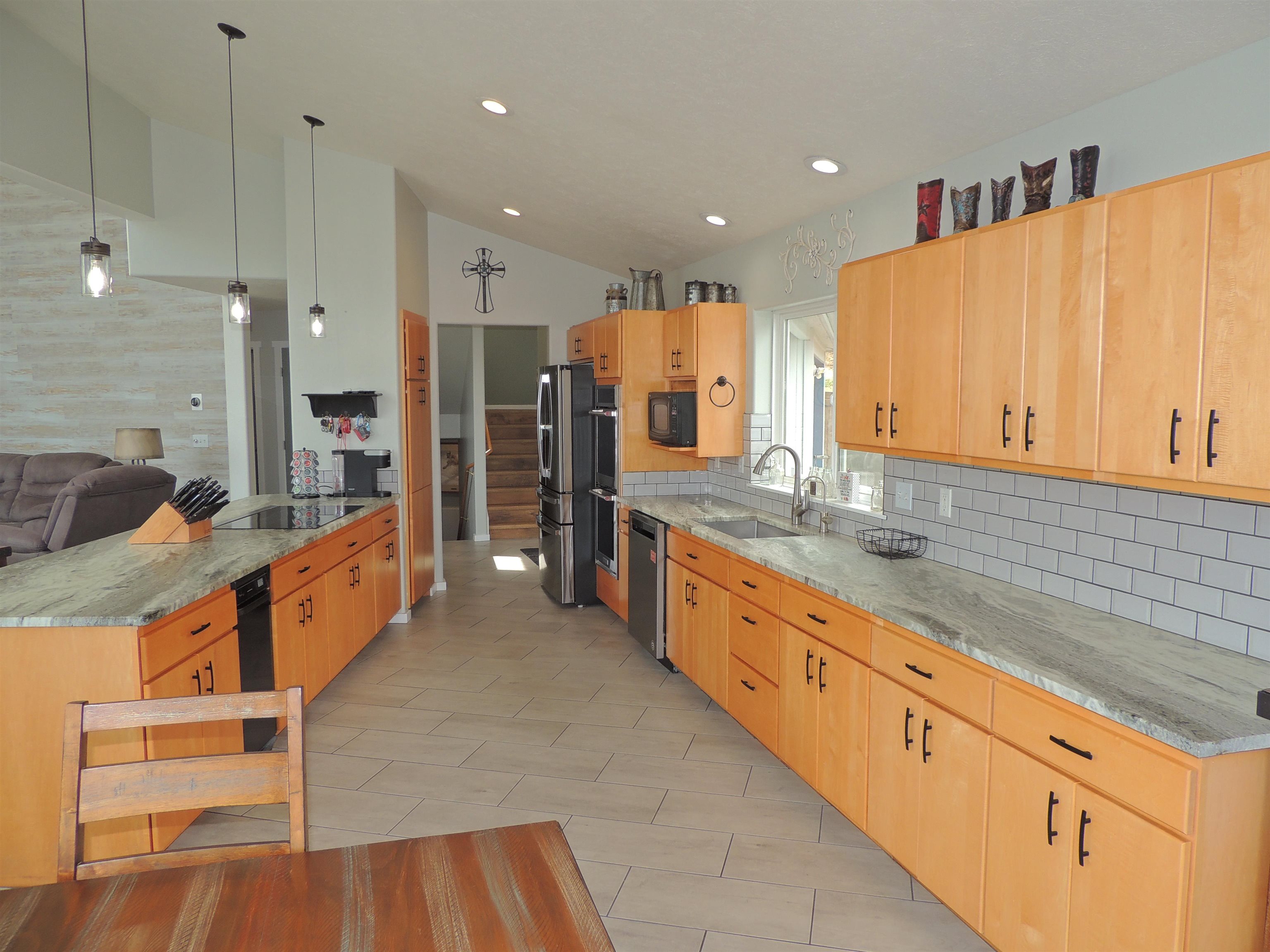 16540-16548 Whitelaw Road East Wilbur, WA 99185 - Photo 19 of 46