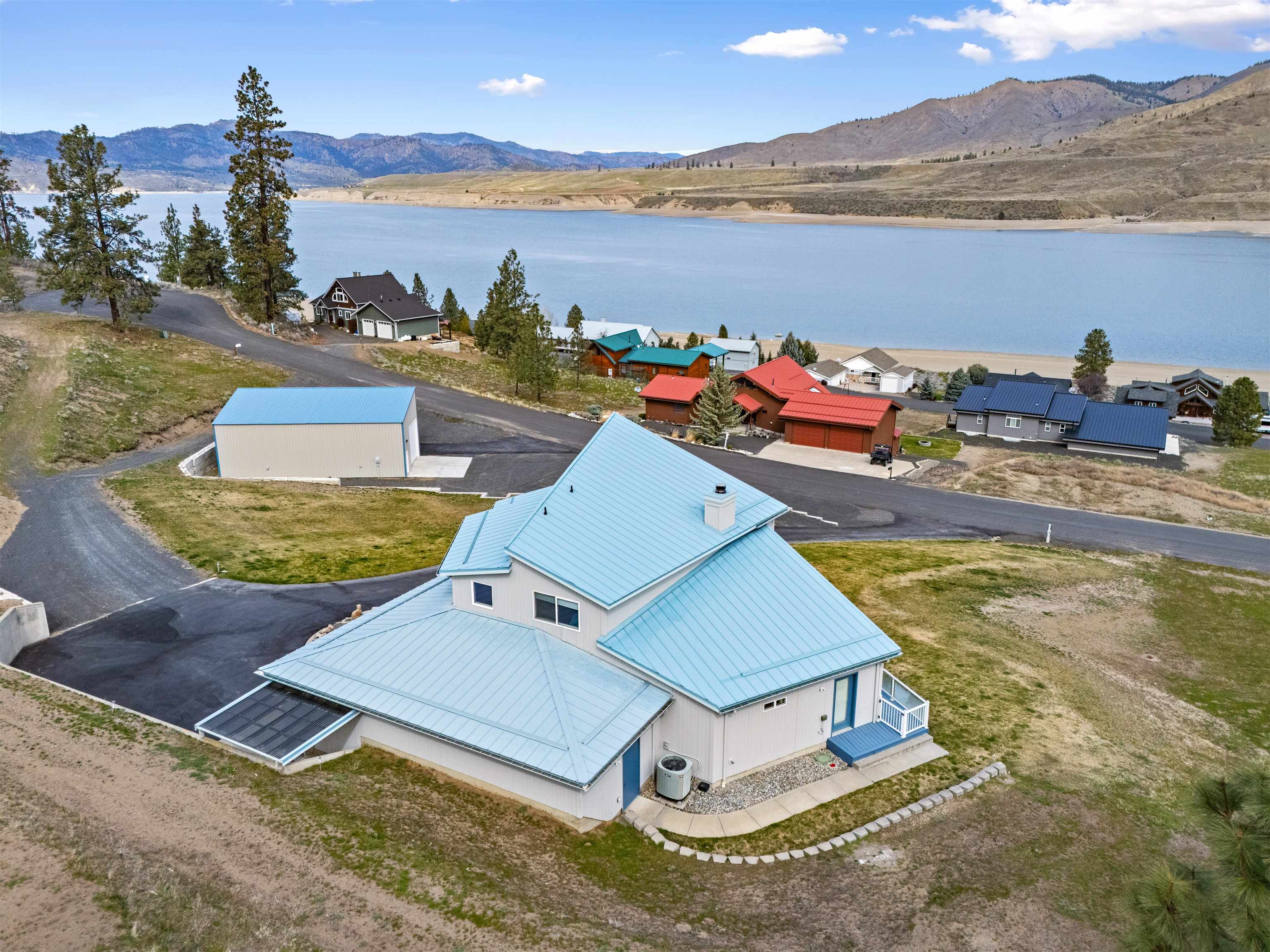 16540-16548 Whitelaw Road East Wilbur, WA 99185 - Photo 5 of 46