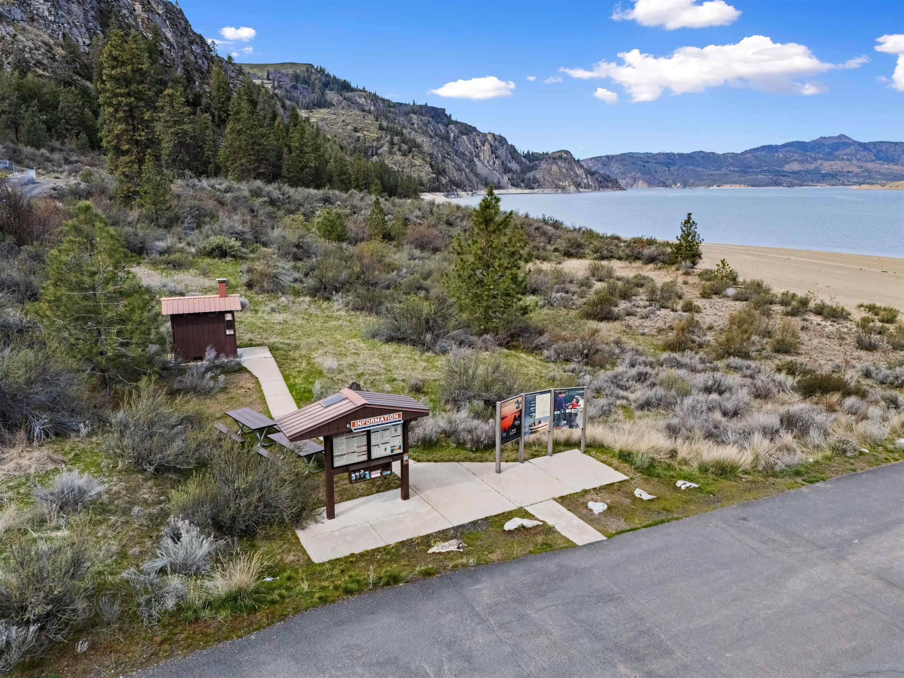 16540-16548 Whitelaw Road East Wilbur, WA 99185 - Photo 8 of 46