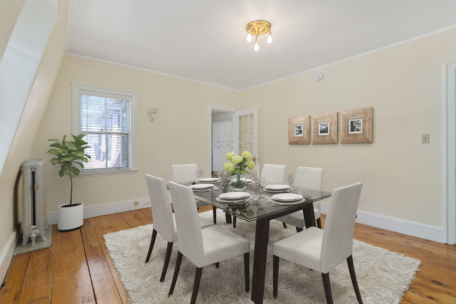 301 Spring Street, Unit 3 Portland, ME 04102 - Photo 14 of 31 spacious diningroom