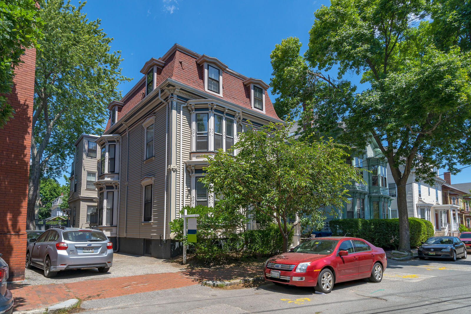 301 Spring Street, Unit 3 Portland, ME 04102 - Photo 2 of 31 Exterior Front