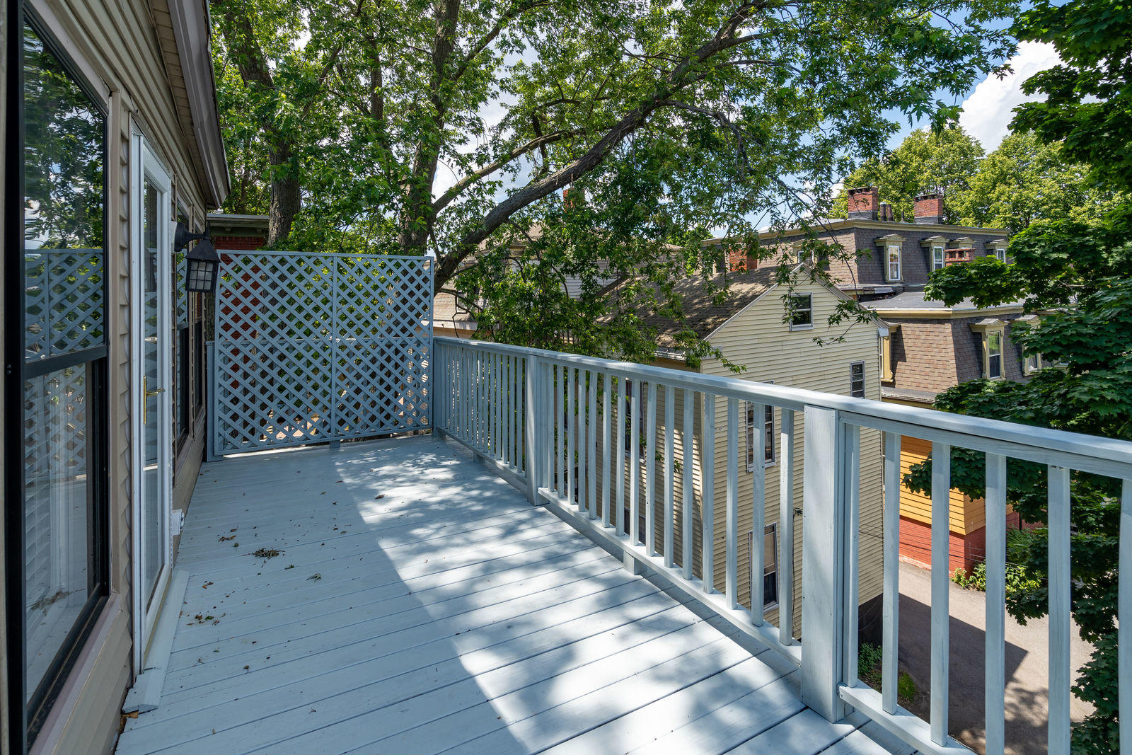 301 Spring Street, Unit 3 Portland, ME 04102 - Photo 27 of 31 301springst3 deck