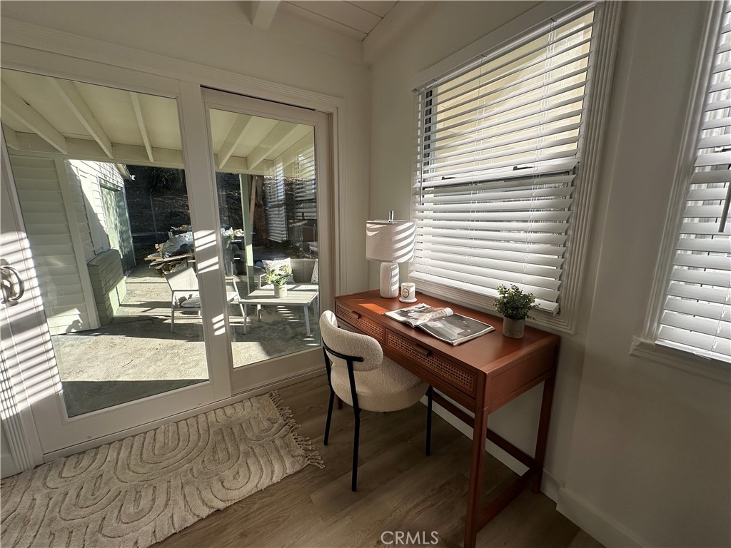 6401 Day Street Tujunga, CA 91042 - Photo 27 of 33 a living room with furniture and a window