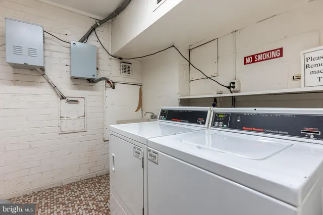 $249,900 | 4241 Columbia Pike, Unit 601, Arlington, VA 22204