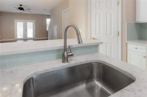 a close view of sink and tap