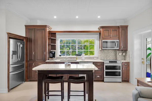 $2,800,000 | 80909 Old Highway, Islamorada, FL 33036