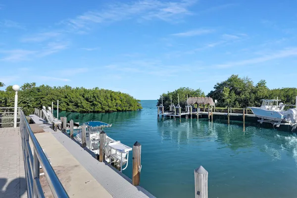 $2,800,000 | 80909 Old Highway, Islamorada, FL 33036