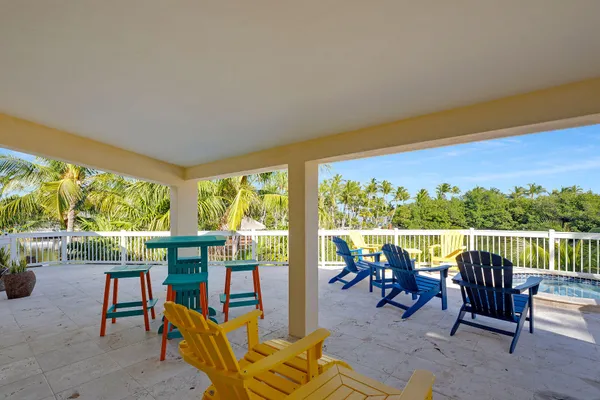 $2,800,000 | 80909 Old Highway, Islamorada, FL 33036