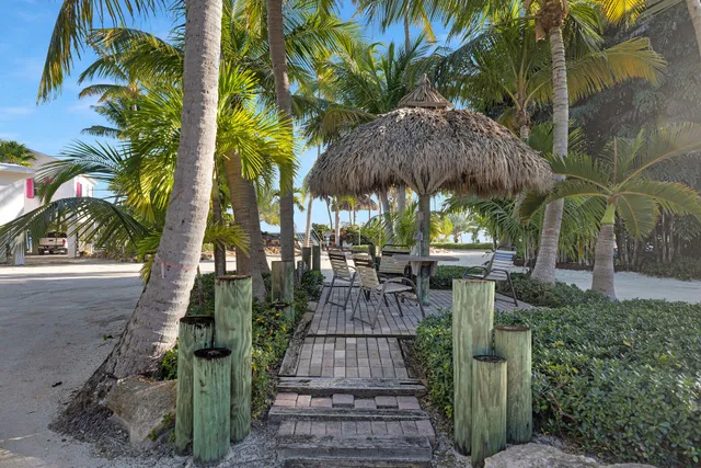 $2,900,000 | 80909 Old Highway, Islamorada, FL 33036
