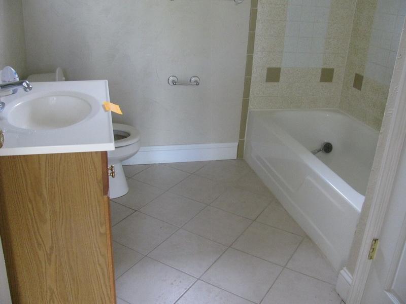 707 High Point Road Moneta, VA 24121 - Photo 5 of 16 218_resize