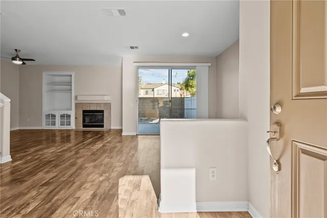 $640,000 | 25412 Parkwood Lane, Saugus, CA 91350