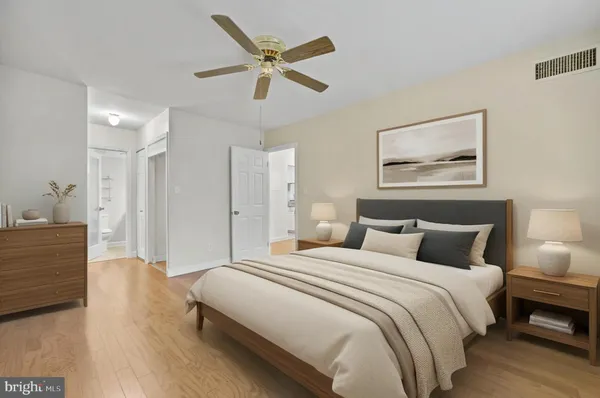 $395,000 | 5920 Cove Landing Road, Unit 301, Burke, VA 22015