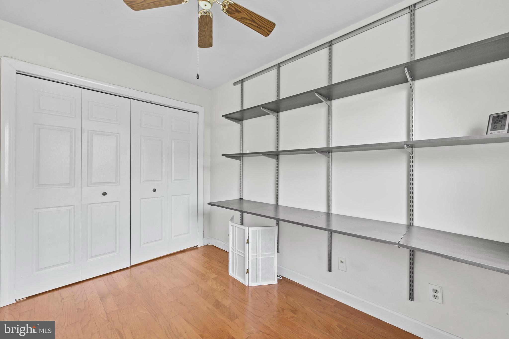 5920 Cove Landing Road, Unit 301 Burke, VA 22015 - Photo 22 of 25 Den with built-ins