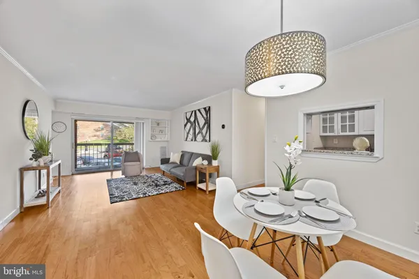 $395,000 | 5920 Cove Landing Road, Unit 301, Burke, VA 22015