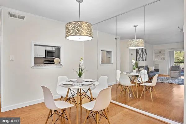 $395,000 | 5920 Cove Landing Road, Unit 301, Burke, VA 22015