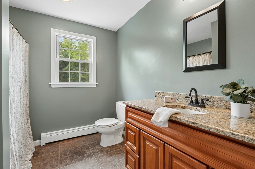 15 Patriot Lane Rutland, MA 01543 - Photo 29 of 41