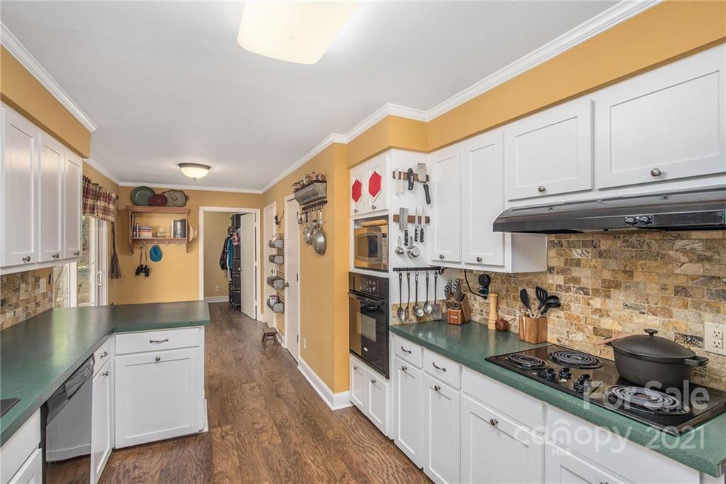 4517 Locklyn Road Waxhaw, NC 28173 - Photo 9 of 44 Gallery Image 9