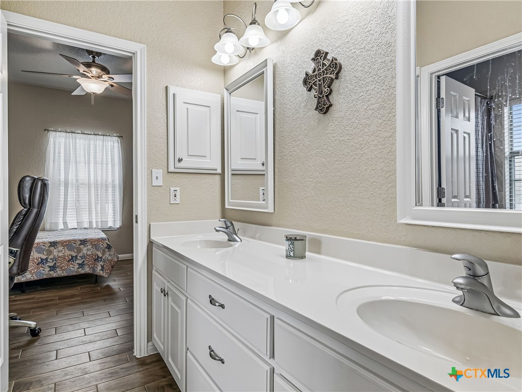 184 Stockman Circle Spring Branch, TX 78070 - Photo 27 of 47