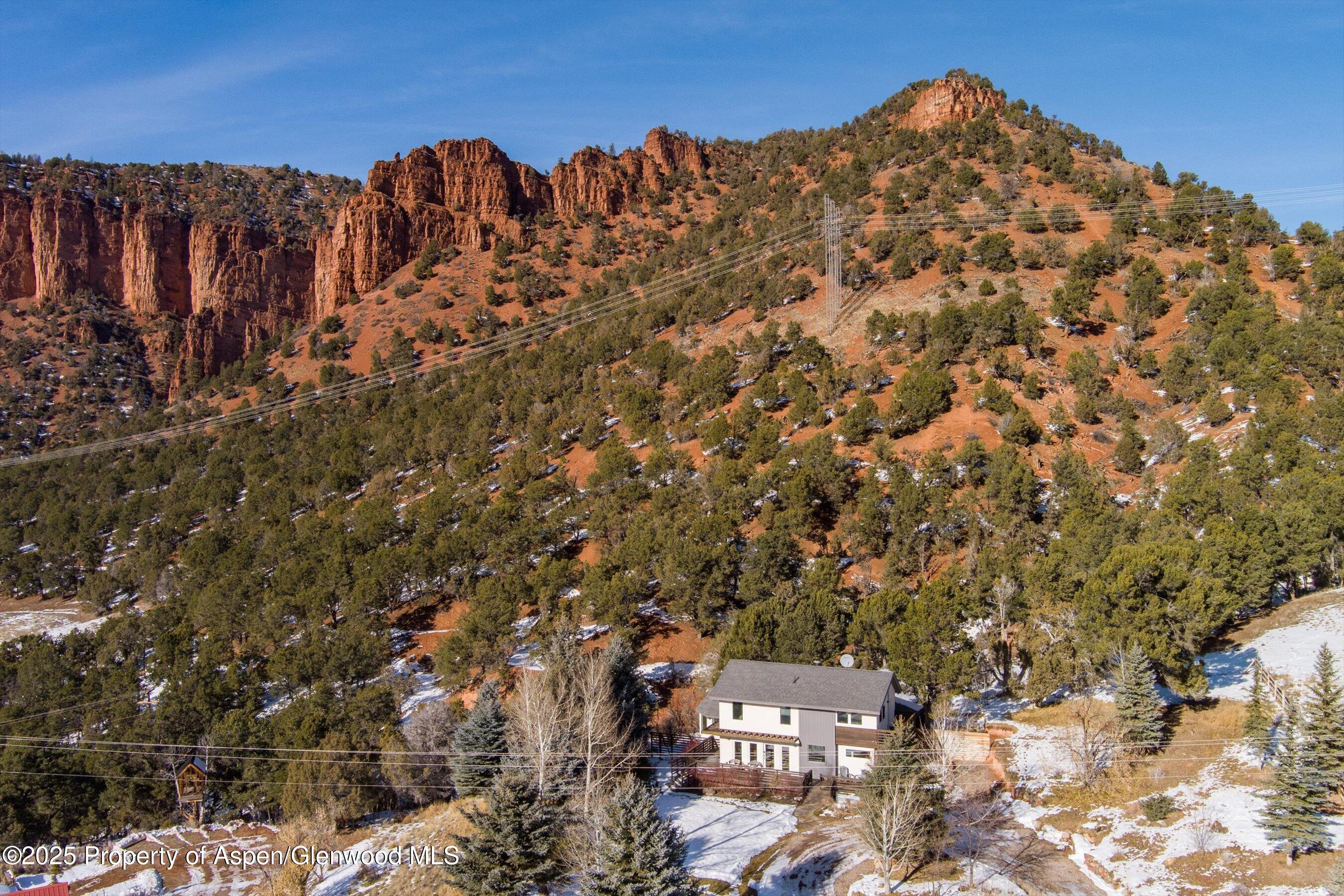 163 Castle Lane Basalt, CO 81621 - Photo 25 of 28 a view of a large building