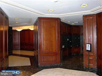 2020 Walnut Street, Unit 25L Philadelphia, PA 19103 - Photo 5 of 10