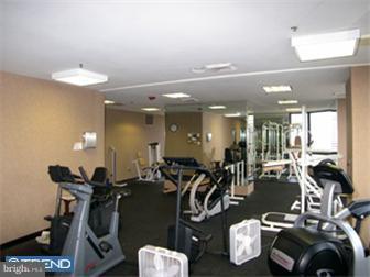 2020 Walnut Street, Unit 25L Philadelphia, PA 19103 - Photo 6 of 10