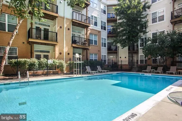 $299,000 | 1201 East-West Highway, Unit 105, Silver Spring, MD 20910
