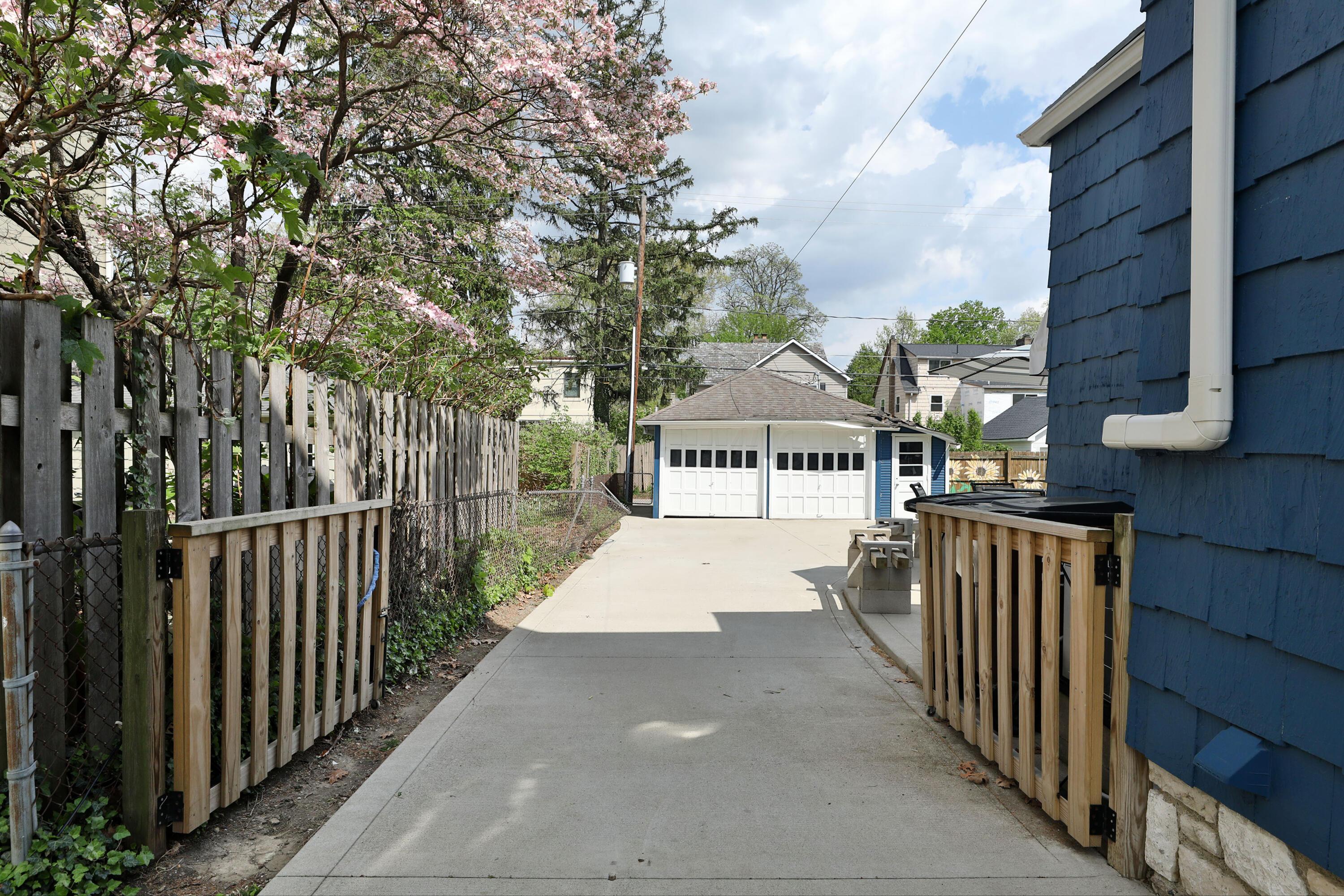 66 South Cassingham Road Bexley, OH 43209 - Photo 55 of 85 Gate completes the fully fenced in yard