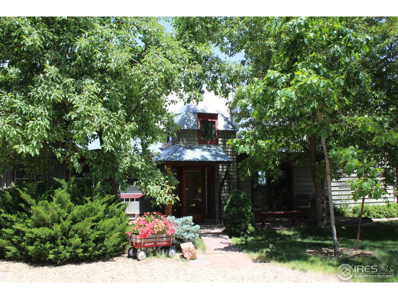 5740 Prospect Road Longmont, CO 80503 - Photo 5 of 21 Entry