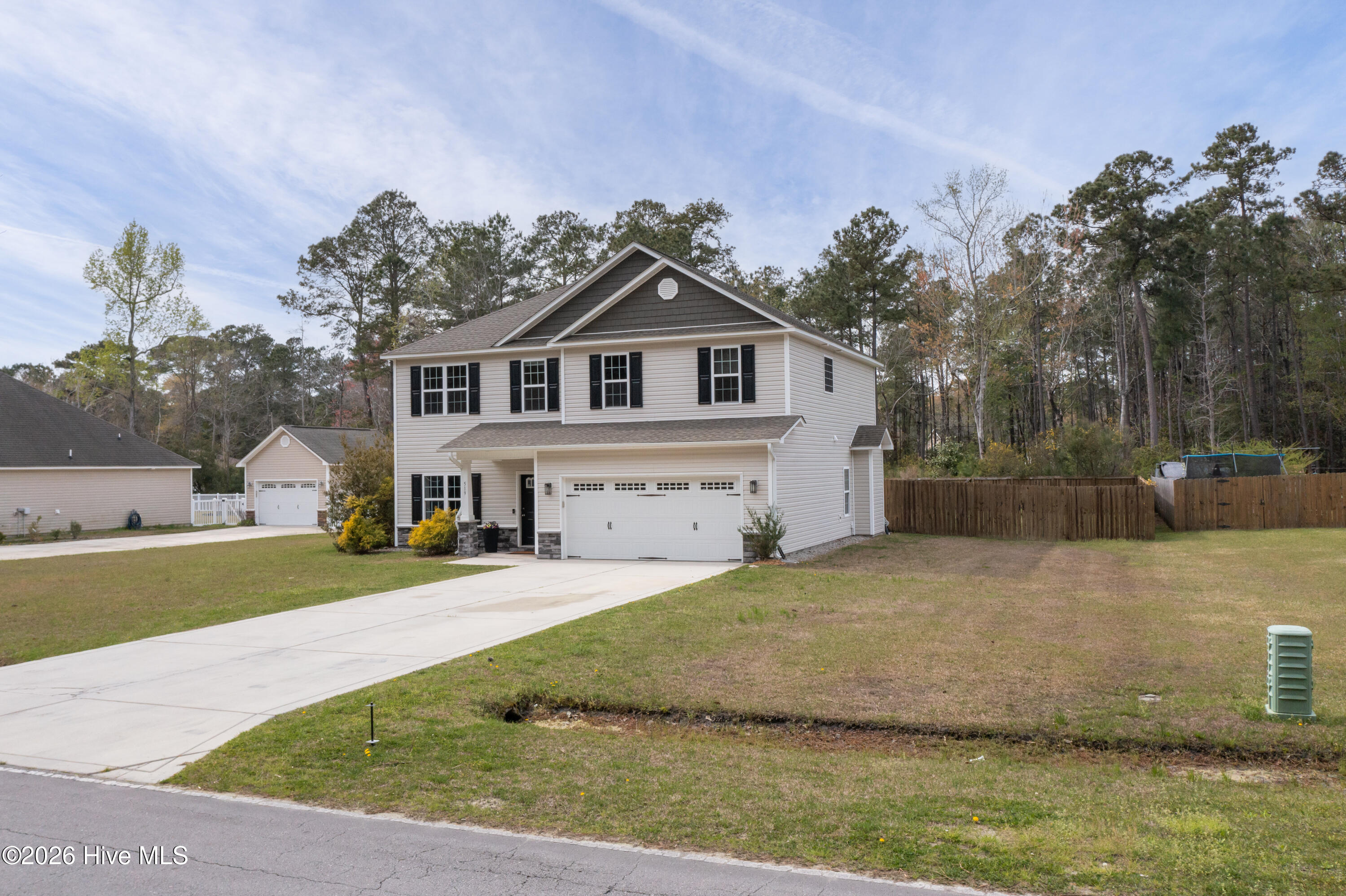 519 Stately Pines Road New Bern, NC 28560 - Photo 46 of 56 519 Stately Pines-48