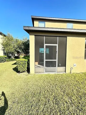 a house view with a outdoor space