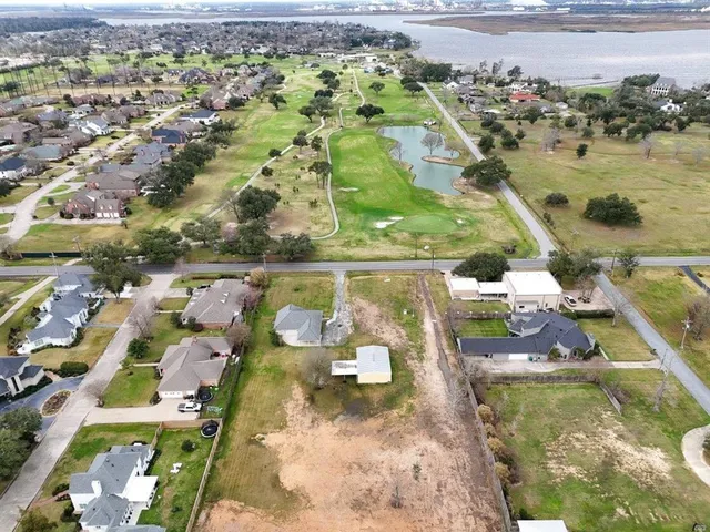 $3,500 | 4607 West Prien Lake Road, Lake Charles, LA 70605