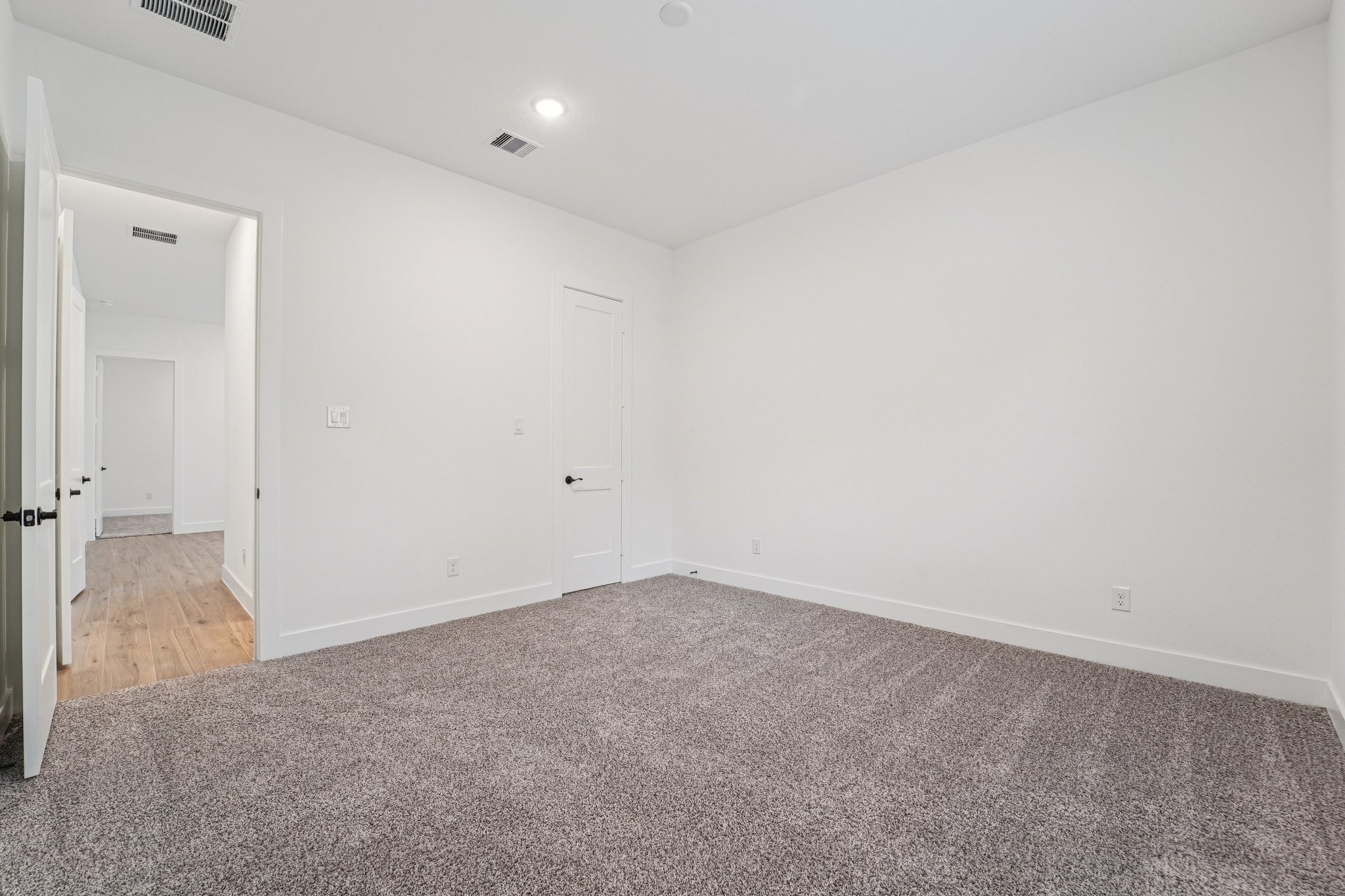 13091 Whitewater Way Conroe, TX 77302 - Photo 31 of 48 Representative Photo