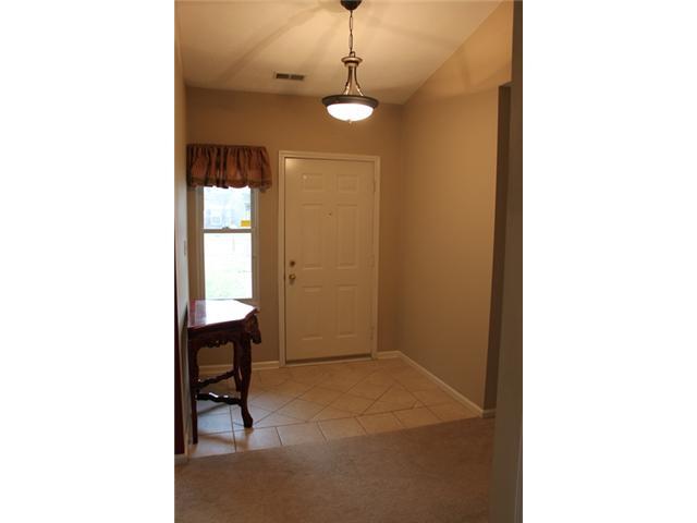 6331 Furnas Road Indianapolis, IN 46221 - Photo 3 of 24