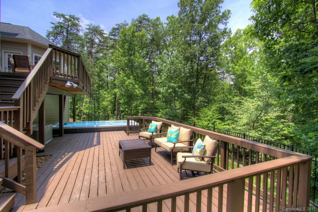 674 Reliance Court Tega Cay, SC 29708 - Photo 24 of 24 a view of balcony with furniture