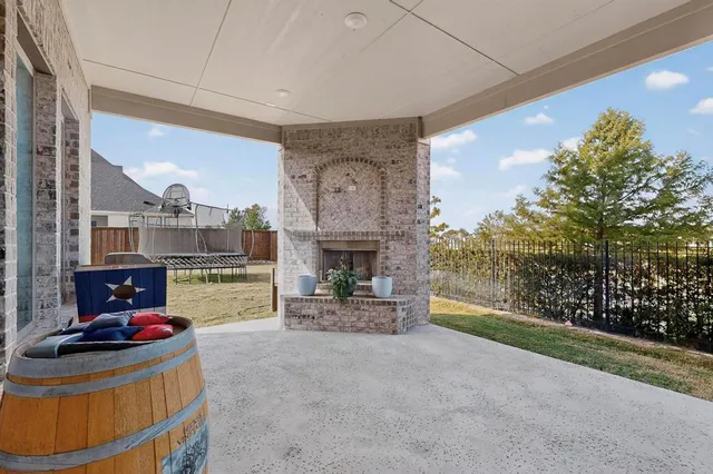 a view of a workspace with furniture