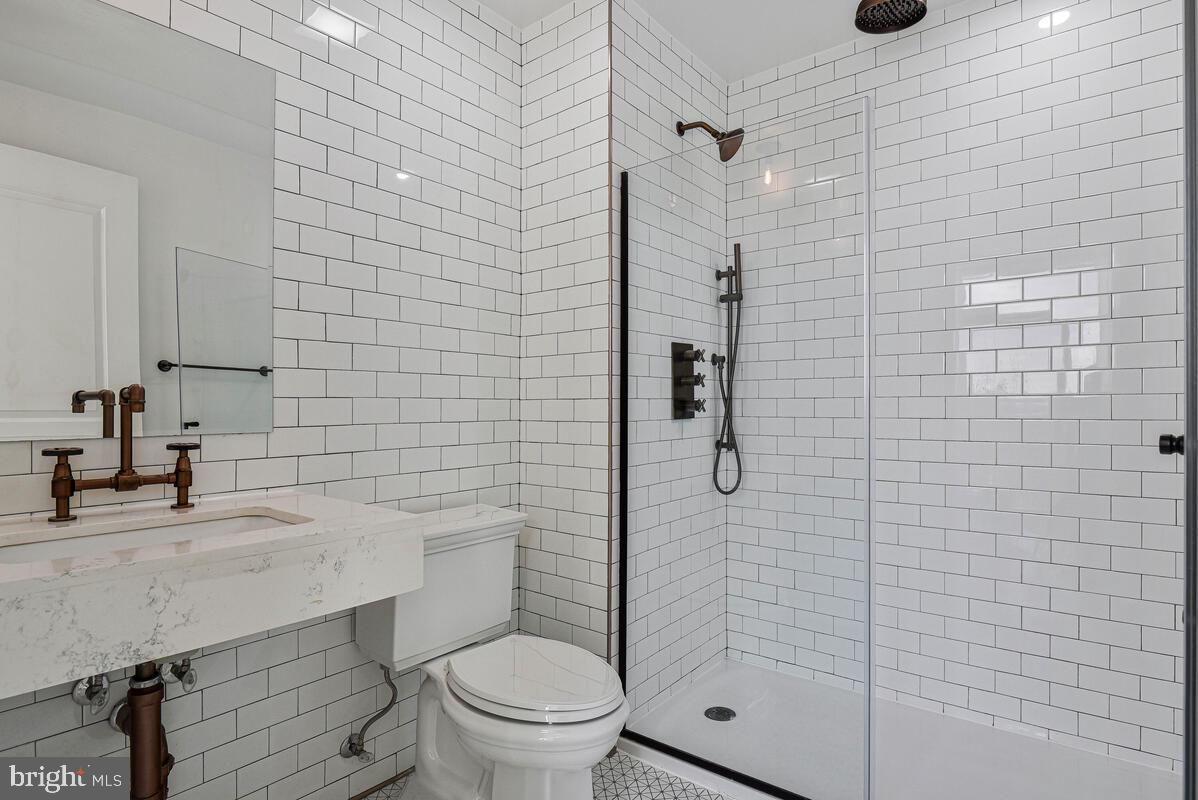 1402 H Street Northeast, Unit 504 Washington, DC 20002 - Photo 10 of 33