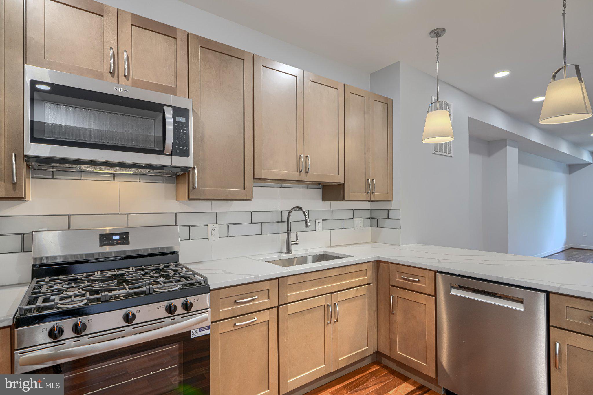 4329 Falls Road Baltimore, MD 21211 - Photo 10 of 46 Gallery Image 10