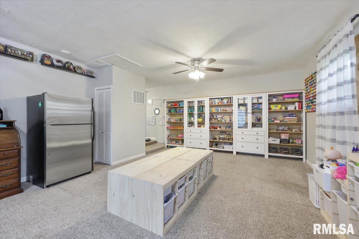 32 Birch Drive Springfield, IL 62629 - Photo 8 of 23 Gallery Image 8