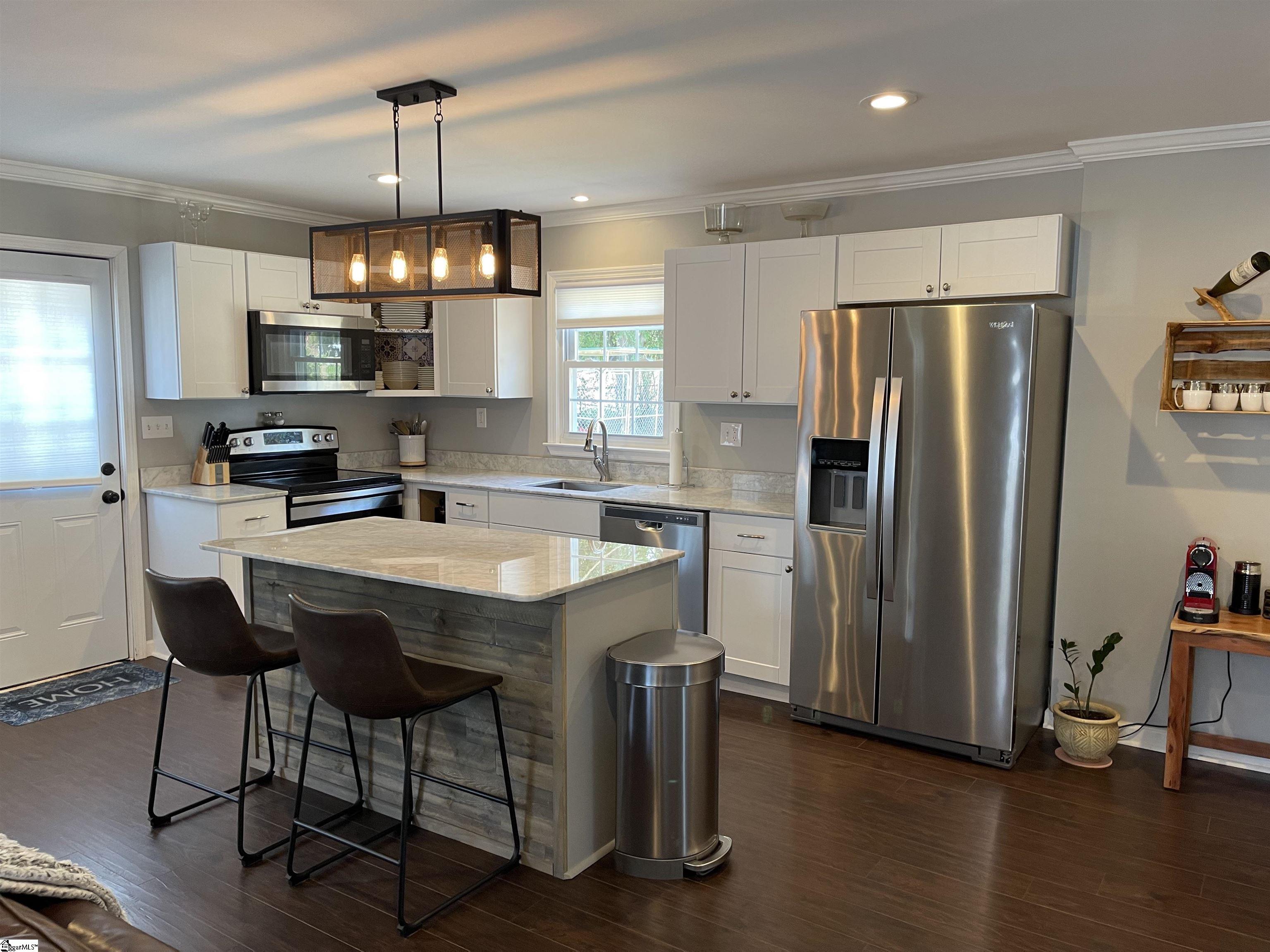 202 Camson Road Anderson, SC 29625 - Photo 3 of 13 Gallery Image 3