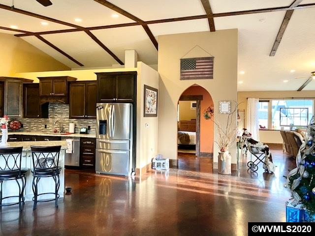 12832 Marion Road Southeast Turner, OR 97392 - Photo 10 of 19 Gallery Image 10