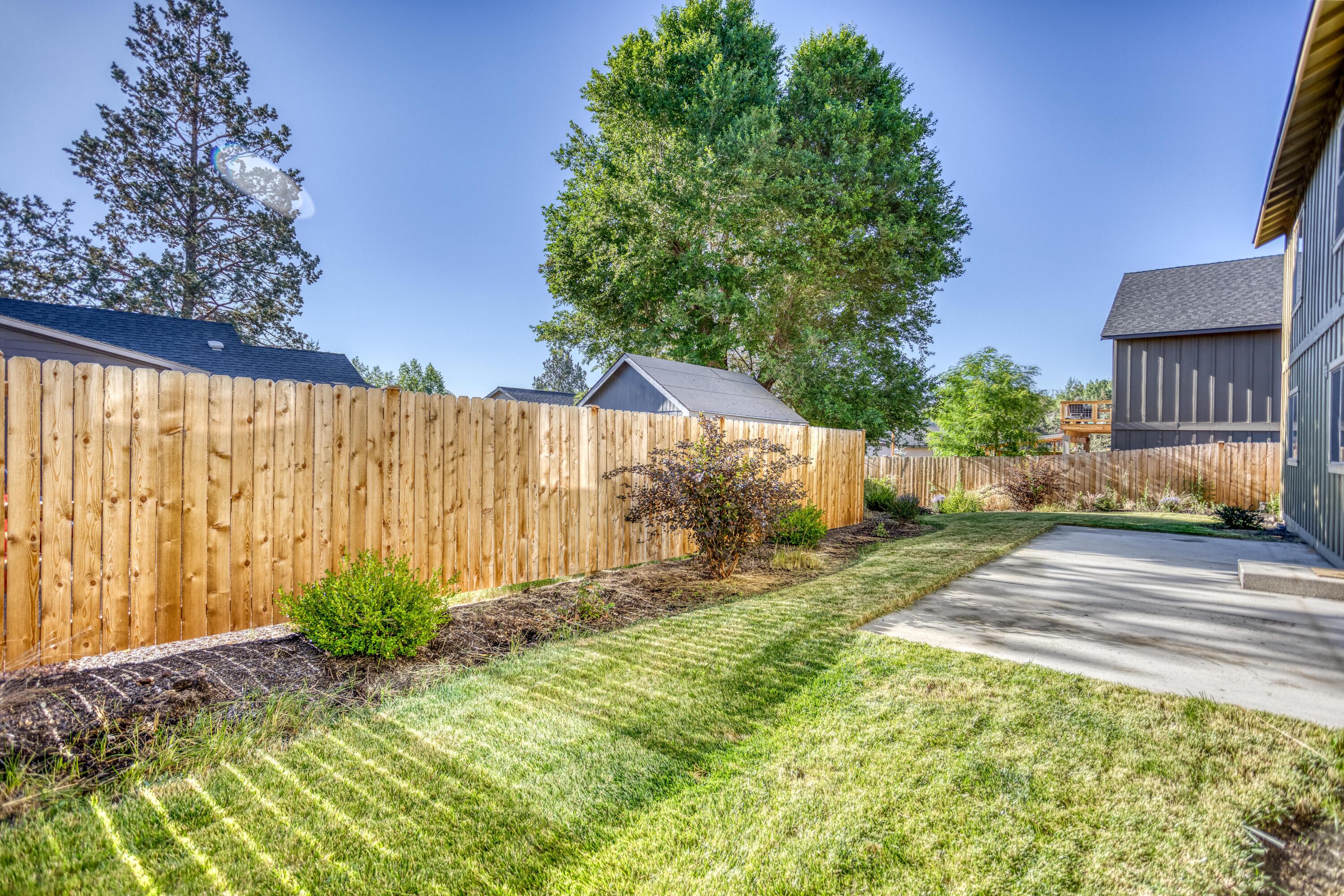 2756 Southwest 34th Street Redmond, OR 97756 - Photo 8 of 44 2756_SW_34th_St-9