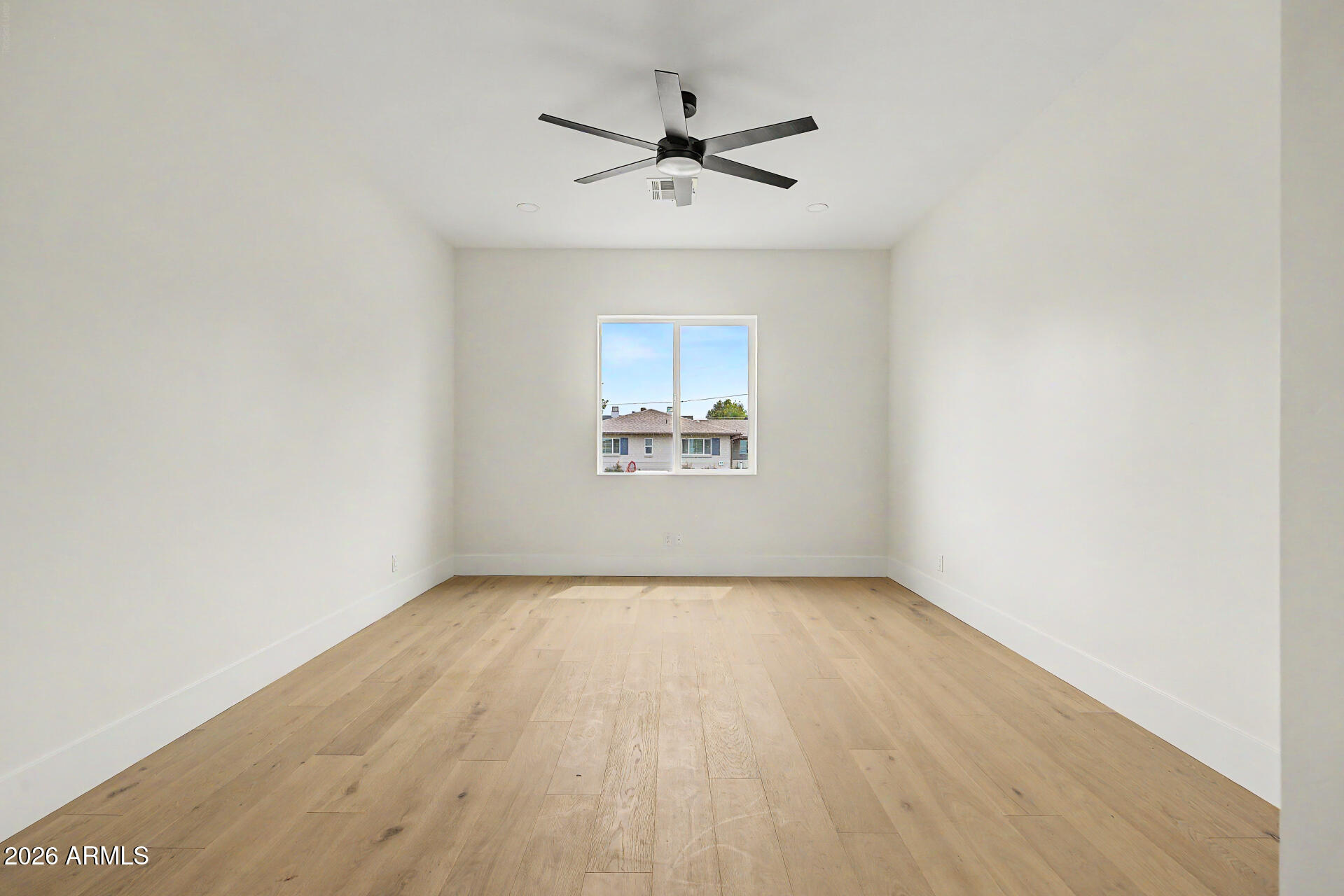3808 East Piccadilly Road Phoenix, AZ 85018 - Photo 22 of 38